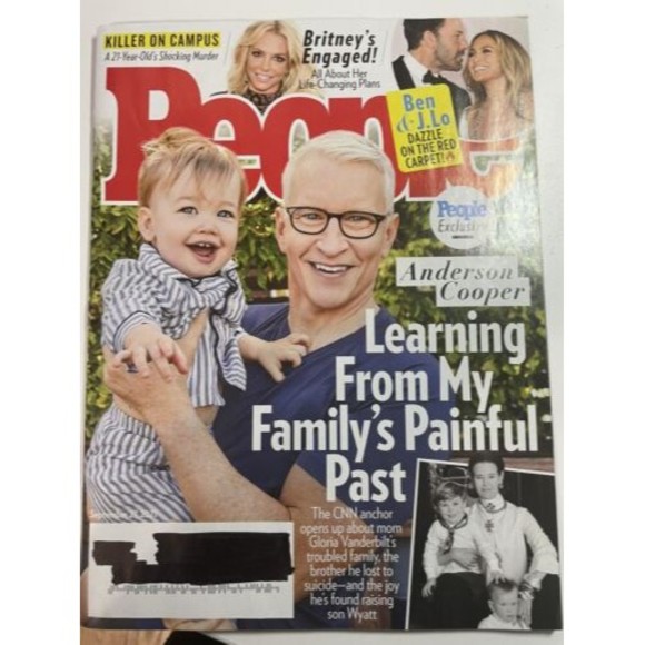 People Other - PEOPLE MAGAZINE 9/27/2021 - ANDERSON COOPER, Britney Spears, BEN AFFLECK & J.LO